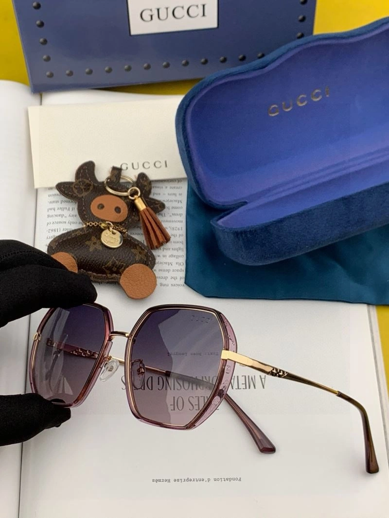 Comfortable Gucci Sunglasses 279737