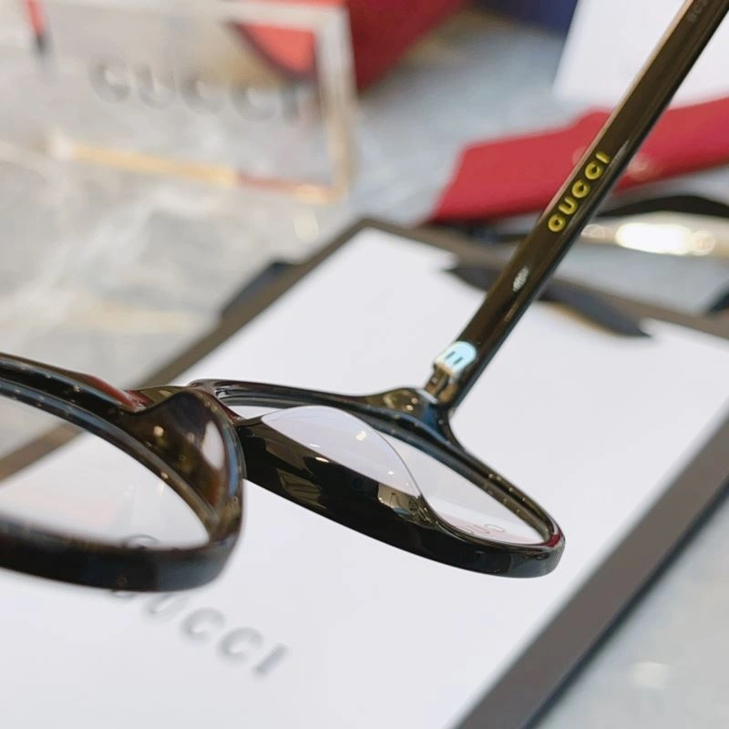 OdorResistant Gucci Sunglasses 279734