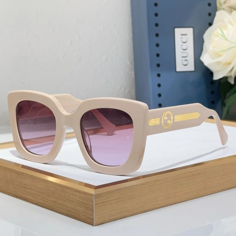 Chic Gucci Sunglasses 280149