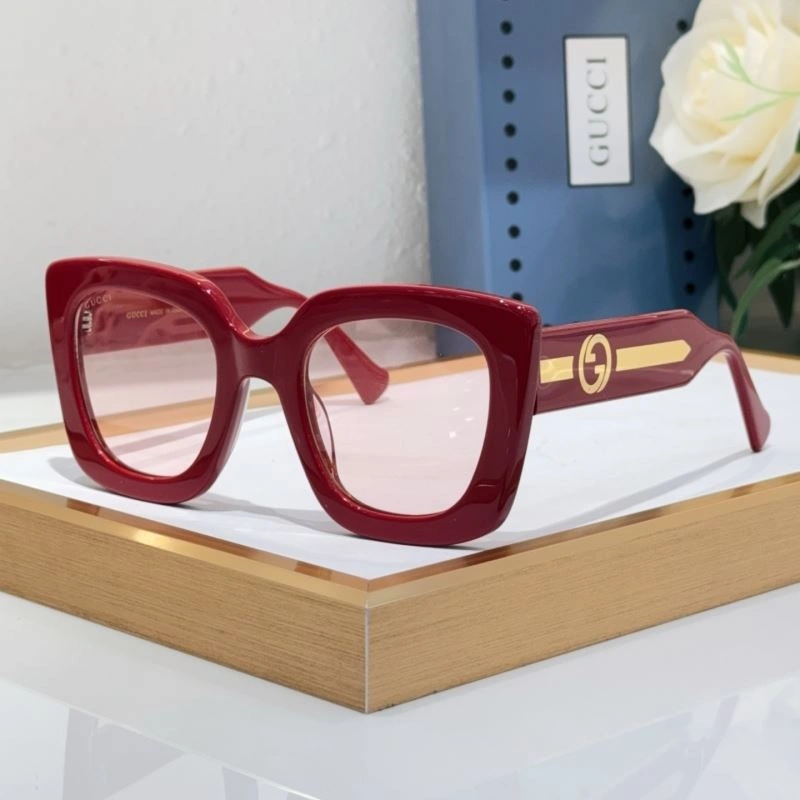 Chic Gucci Sunglasses 280149