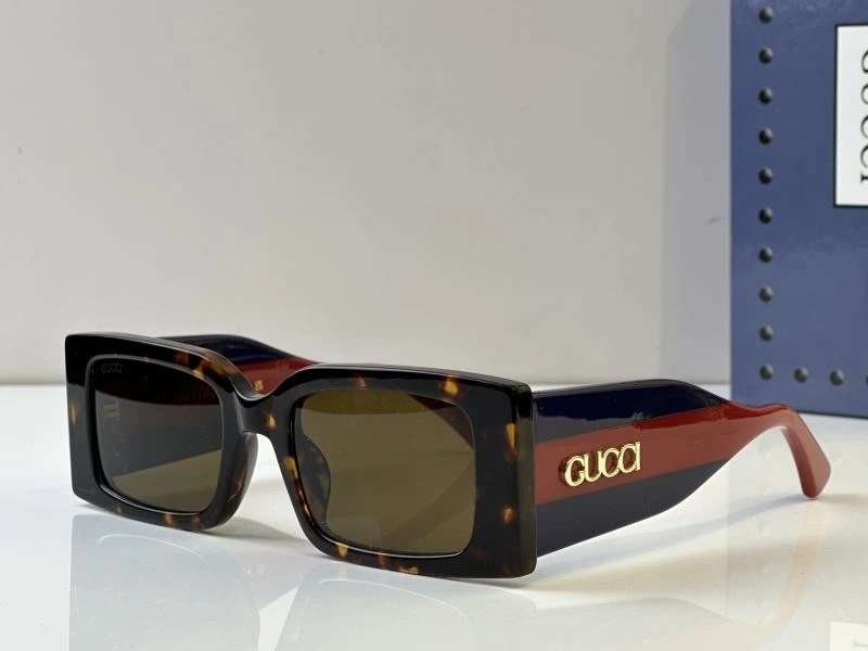 Gucci Sunglasses Lightweight 280154