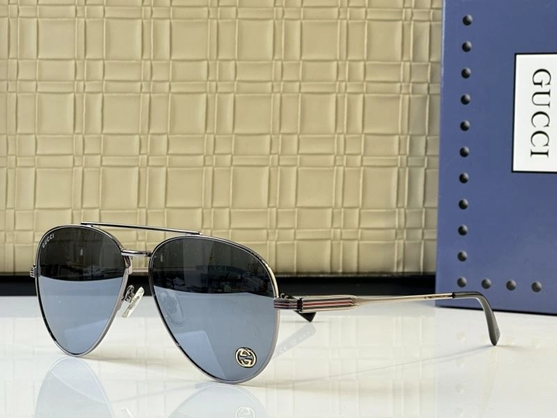 Gucci Sunglasses RelaxedFit 280141