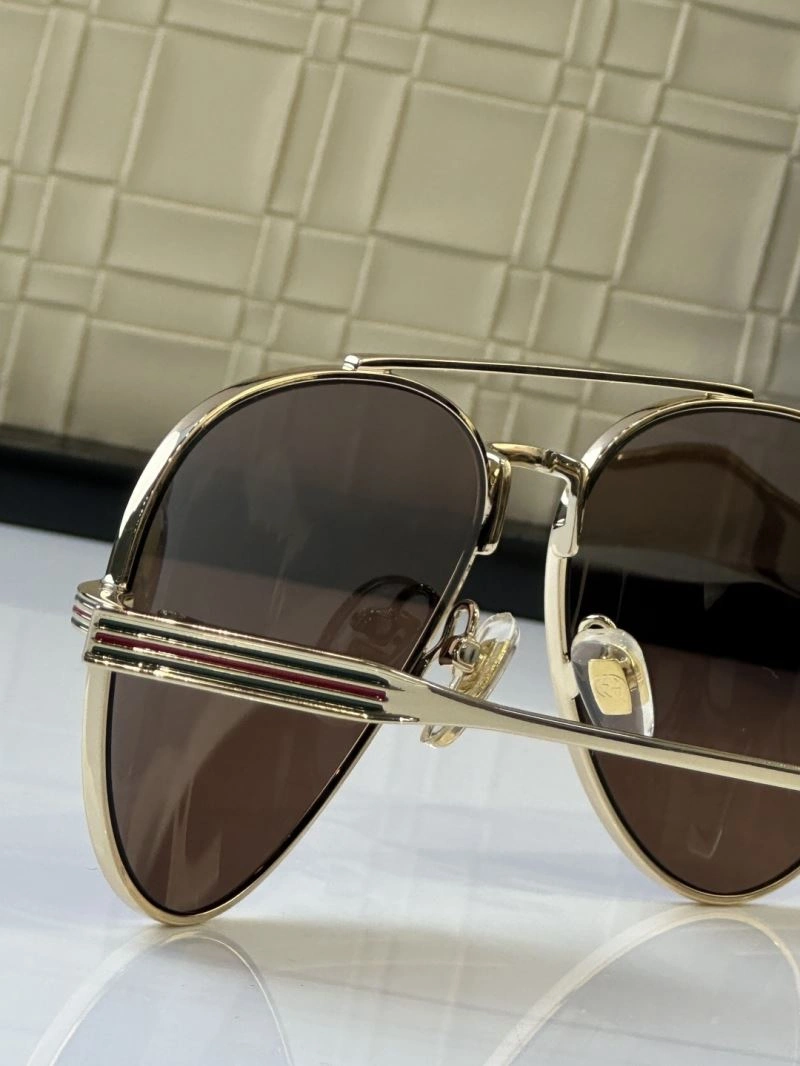 Gucci Sunglasses RelaxedFit 280141