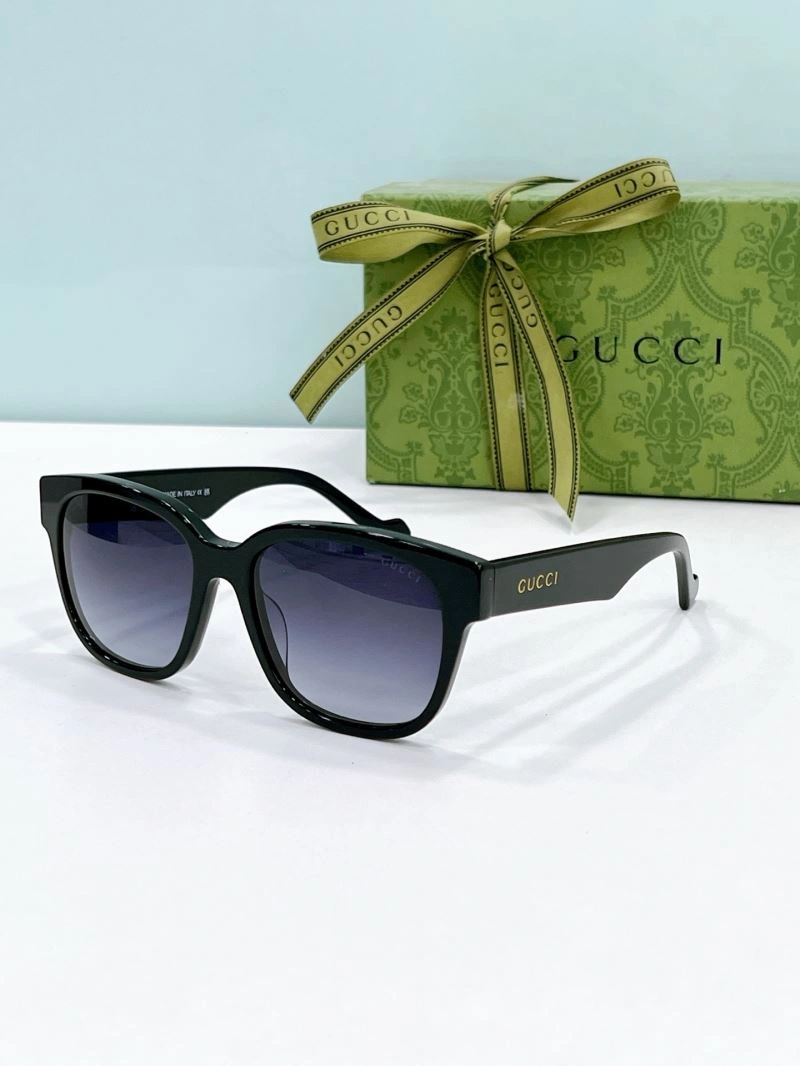 Gucci Sunglasses Cozy 280143