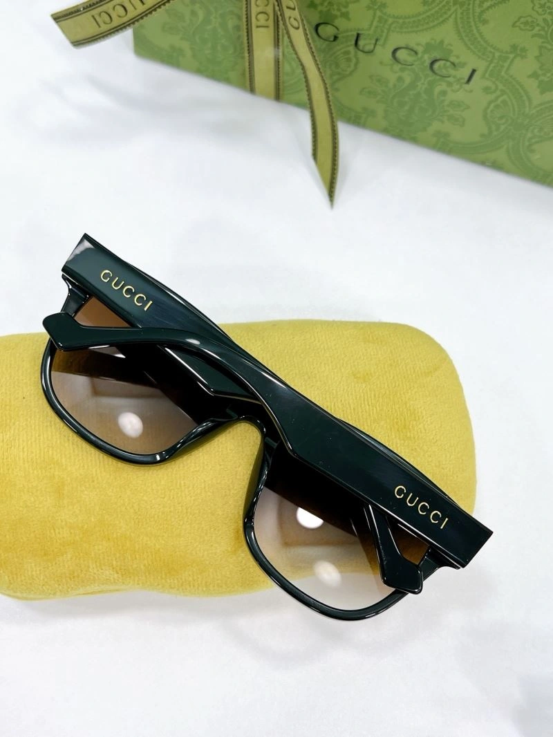 Gucci Sunglasses Cozy 280143