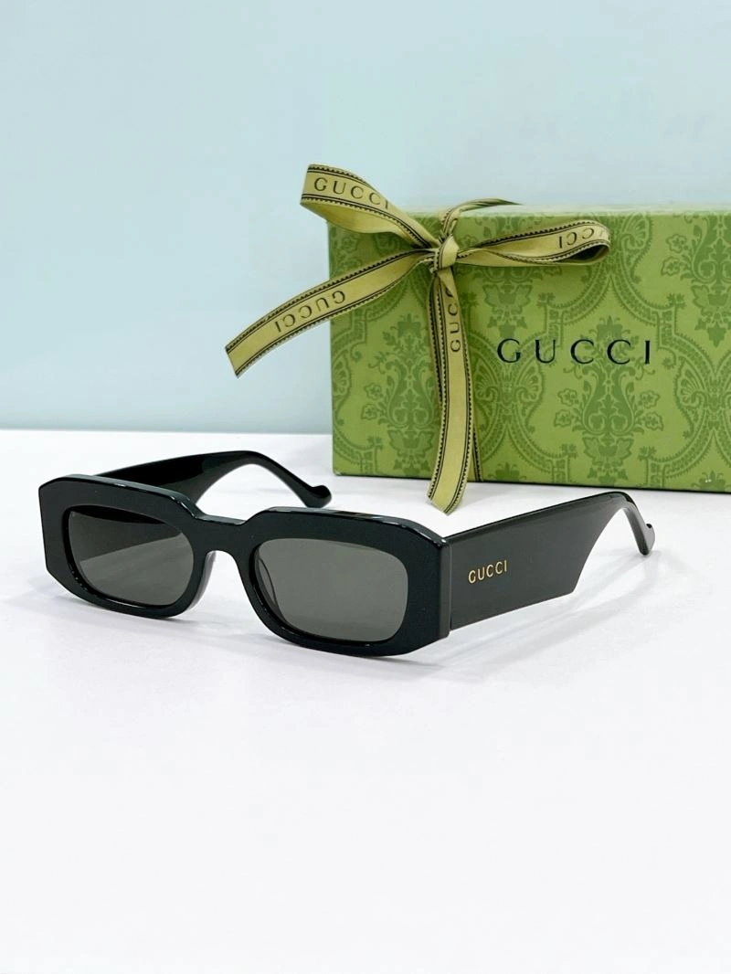 Seasonal Gucci Sunglasses 280142