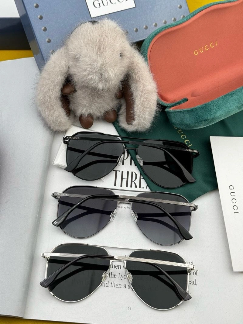 Breathable Gucci Sunglasses 280139