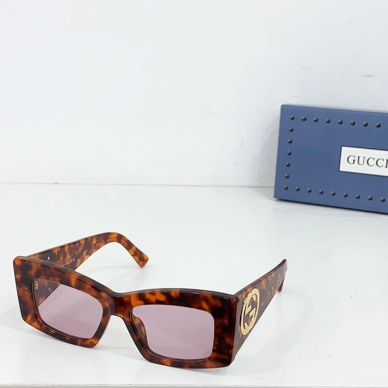 Gucci Sunglasses Resilient 280122