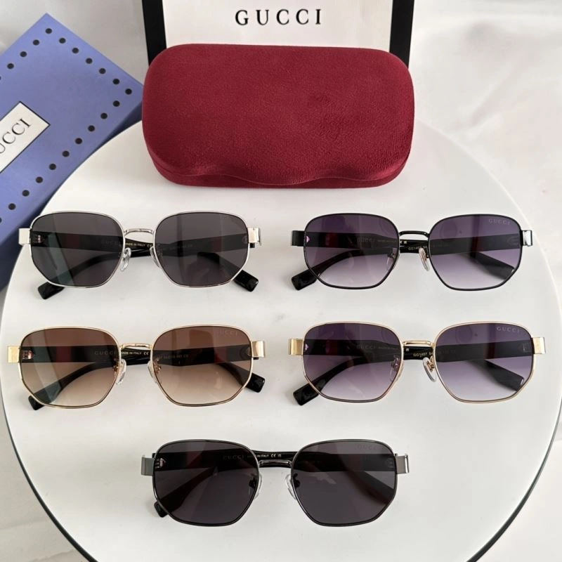 Gucci Sunglasses WaterResistant 280123