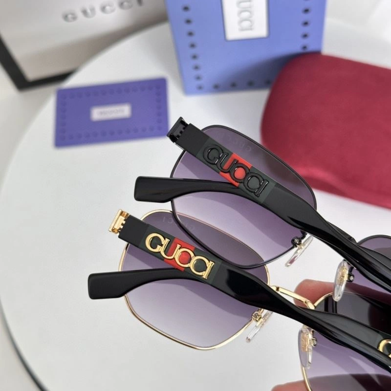 Gucci Sunglasses WaterResistant 280123