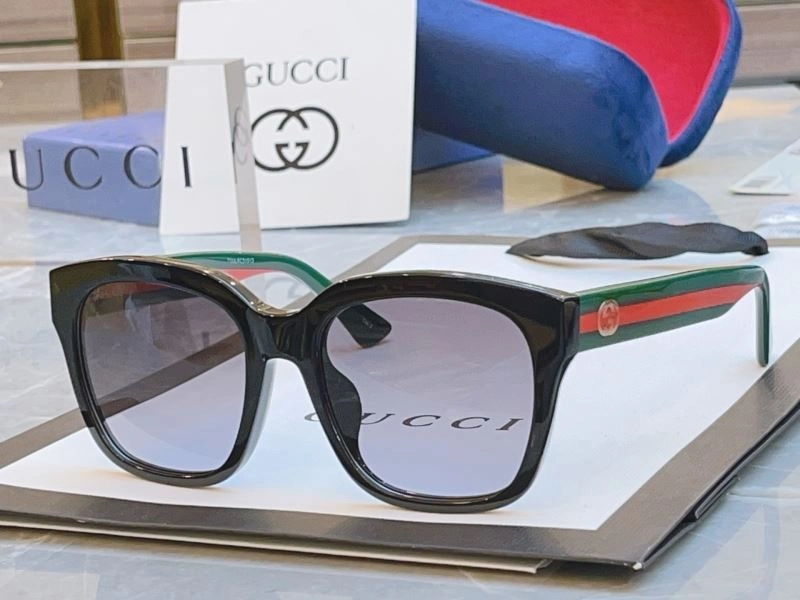 Youthful Gucci Sunglasses 280120
