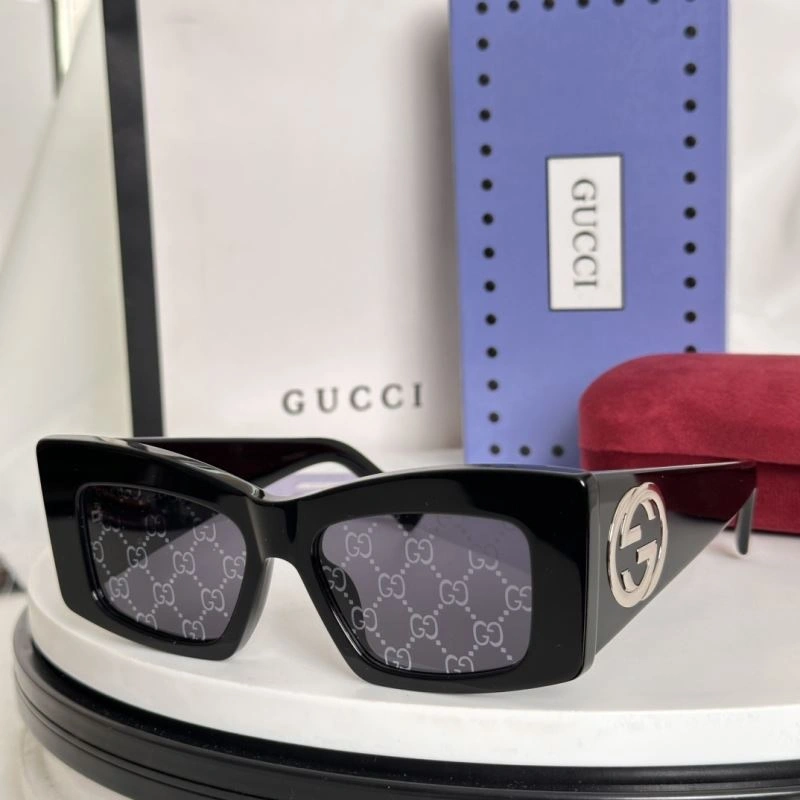 Flexible Gucci Sunglasses 280119