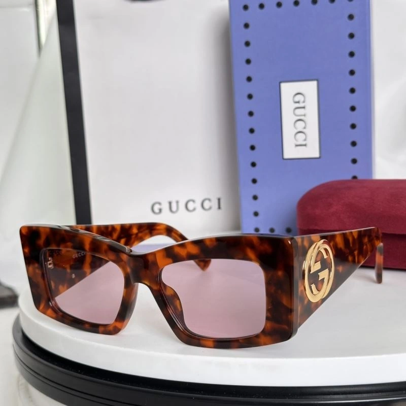 Flexible Gucci Sunglasses 280119