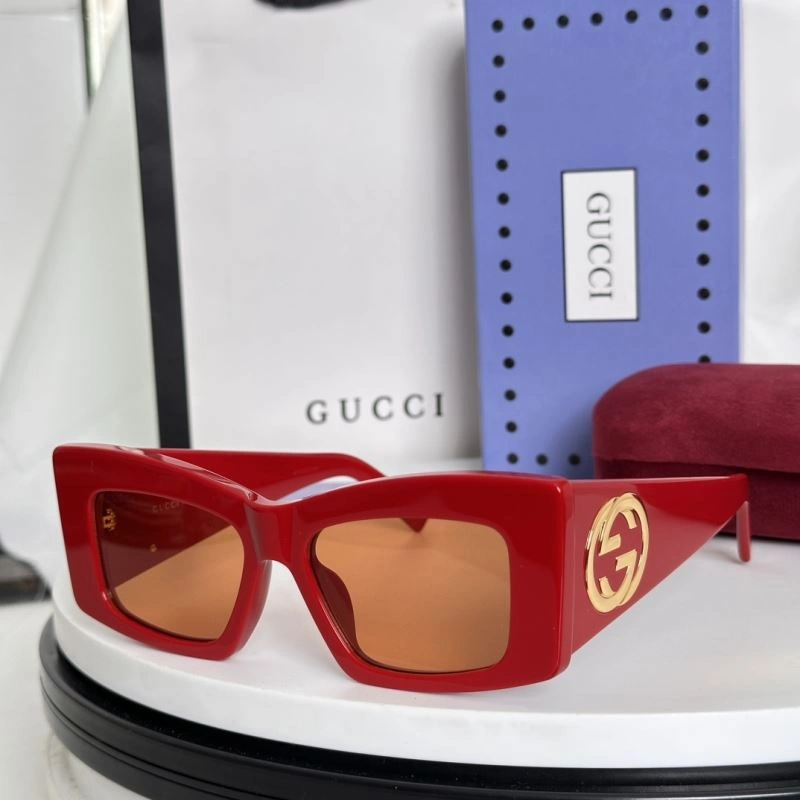 Flexible Gucci Sunglasses 280119