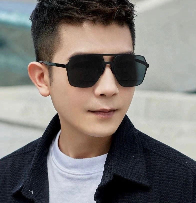 Gucci Sunglasses Vibrant 280111