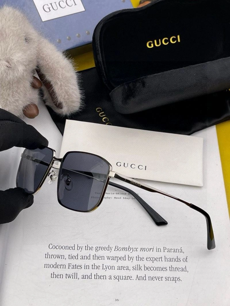 Contemporary Gucci Sunglasses 280089