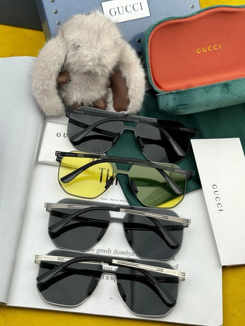Sleek Gucci Sunglasses 280093
