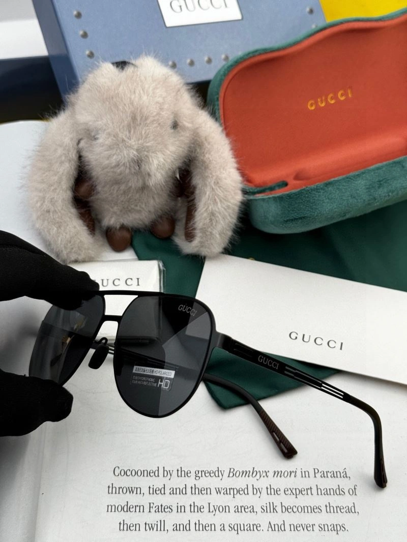 ZipUp Gucci Sunglasses 280102