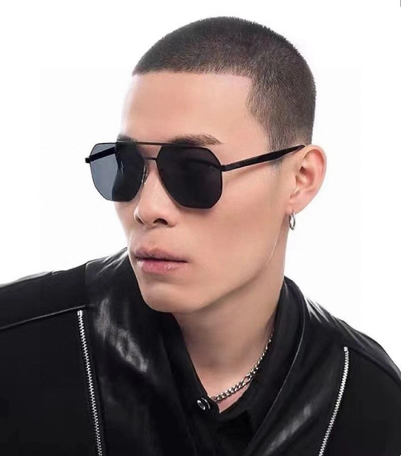 Gucci Sunglasses Chic 280084