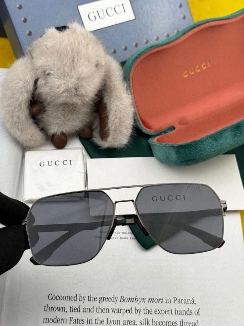 Gucci Sunglasses Comfortable 280104