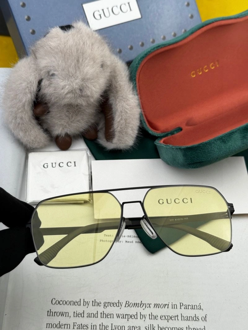 Gucci Sunglasses Comfortable 280104