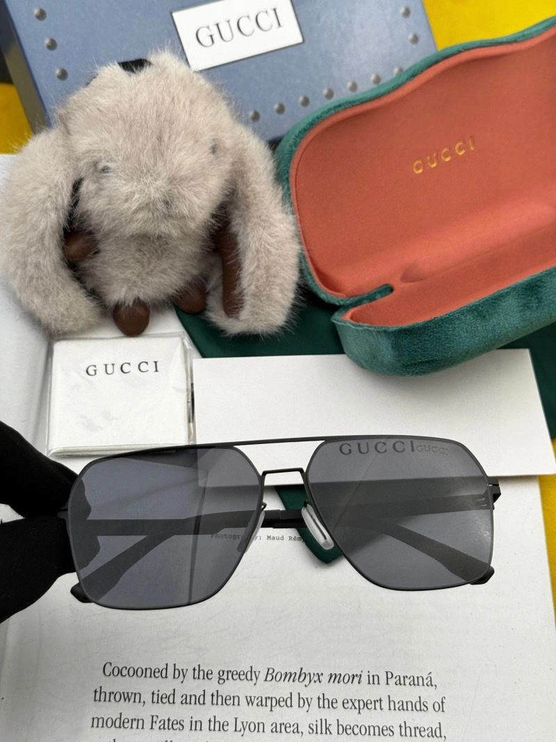 Gucci Sunglasses Comfortable 280104