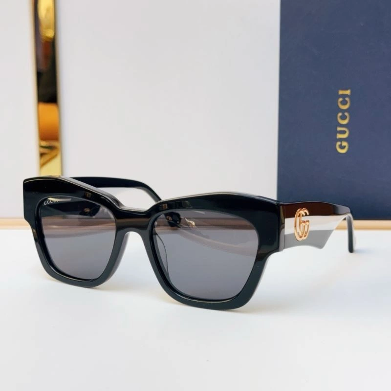 Gucci Sunglasses WeatherProof 280083