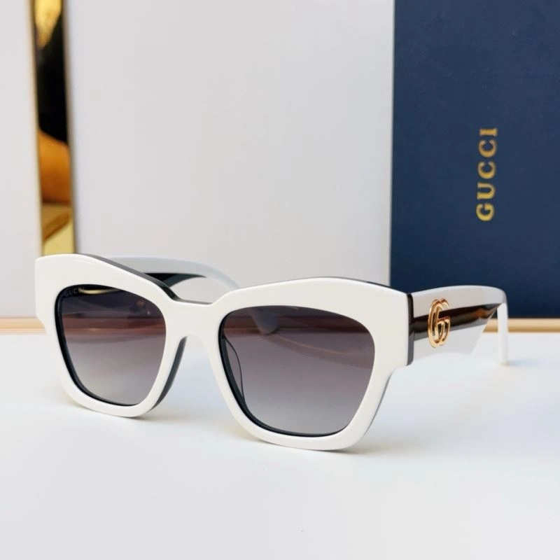 Gucci Sunglasses WeatherProof 280083