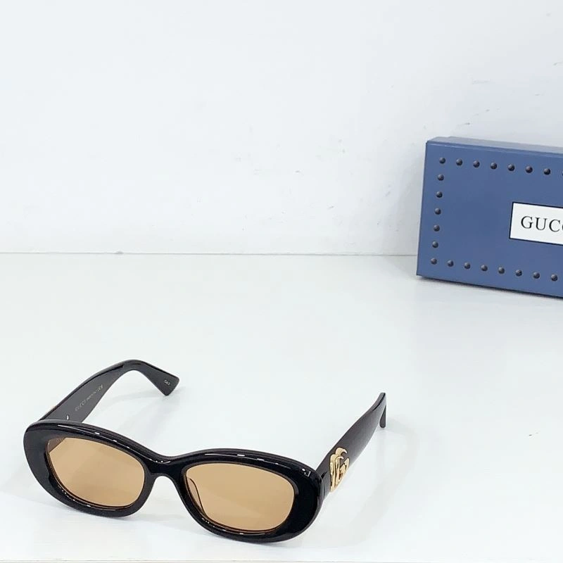 Gucci Sunglasses Contemporary 280100