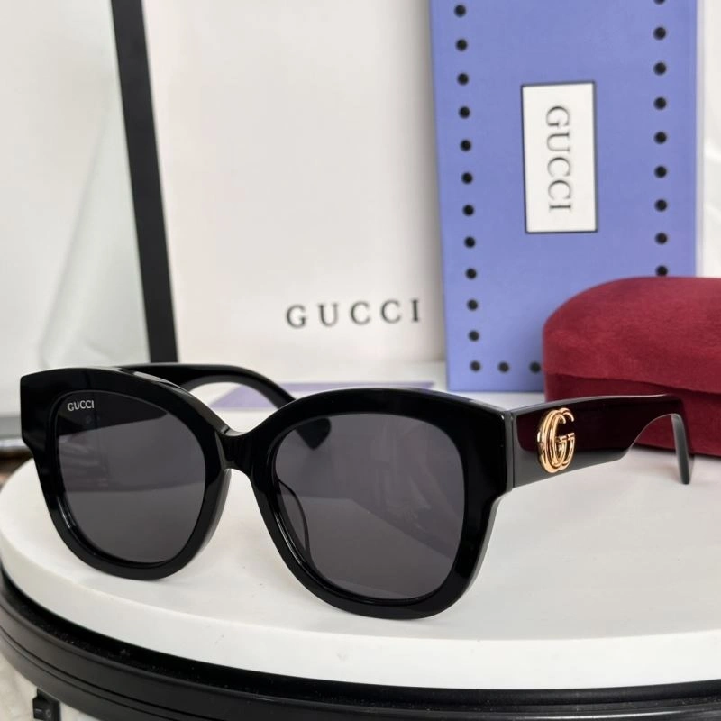 MoistureWicking Gucci Sunglasses 280079