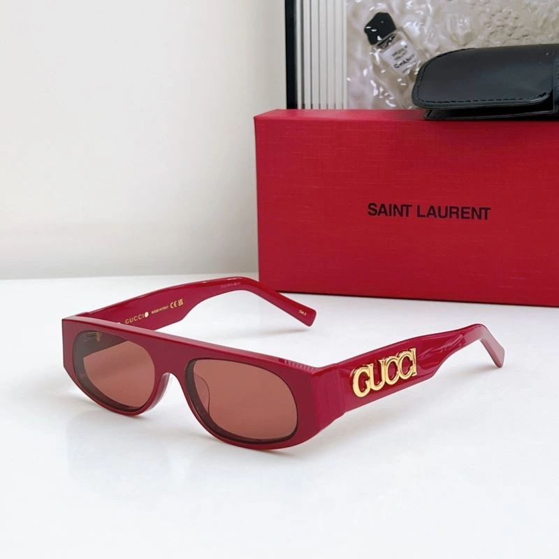 Gucci Sunglasses Practical 280078