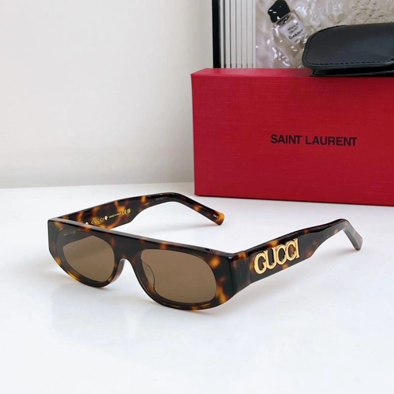 Gucci Sunglasses Practical 280078