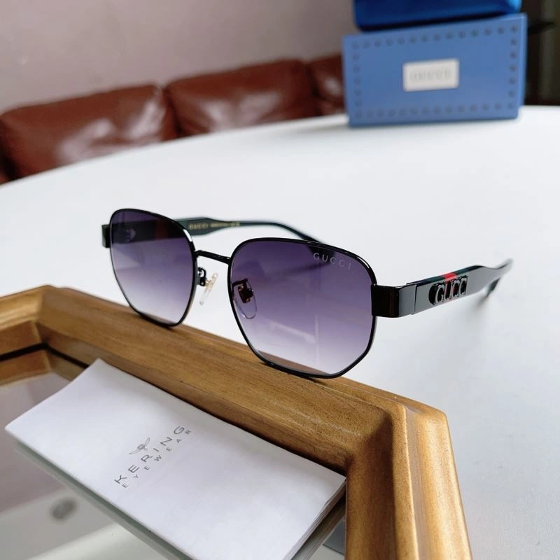 Gucci Sunglasses TravelReady 280076