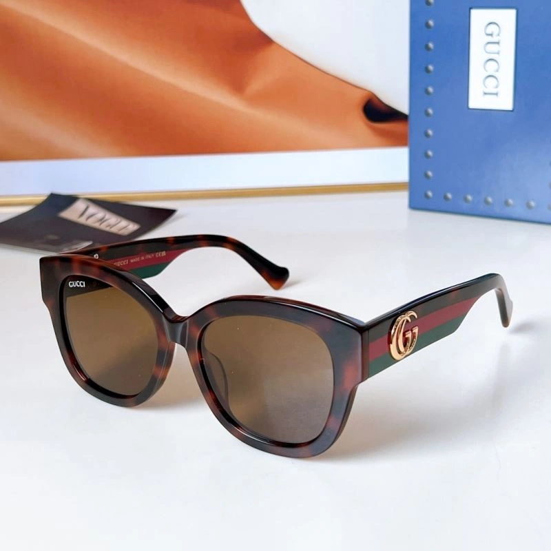 Gucci Sunglasses MoistureWicking 280049