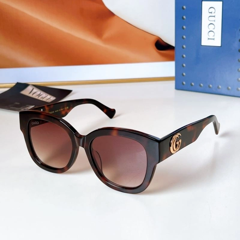 Gucci Sunglasses MoistureWicking 280049