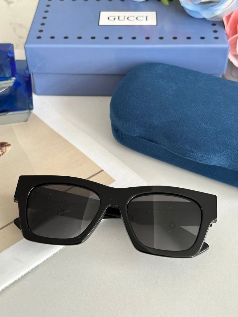 Gucci Sunglasses WeatherProof 280045