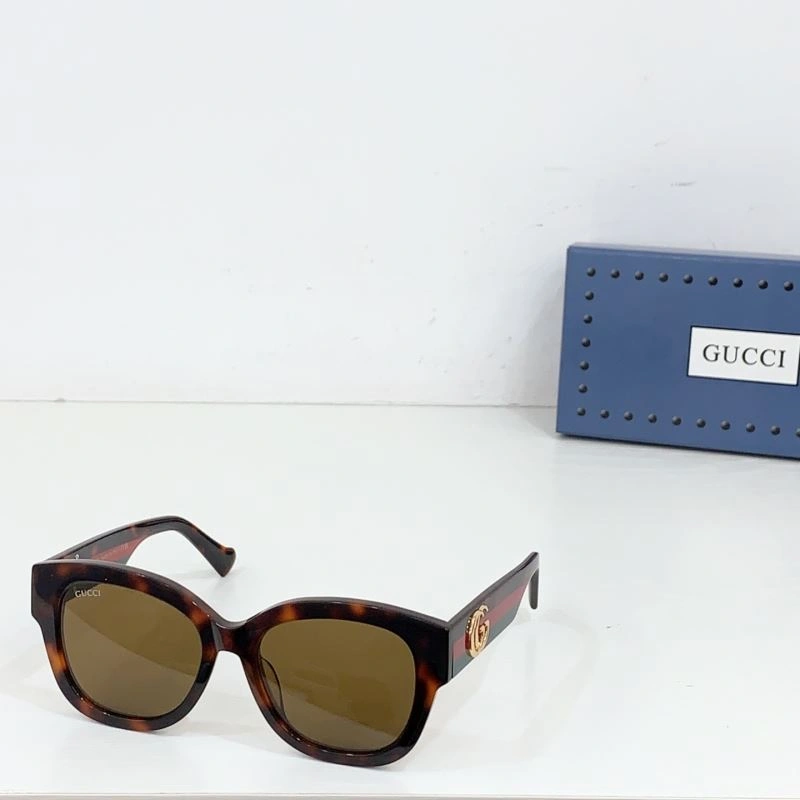 Gucci Sunglasses Colorful 280071