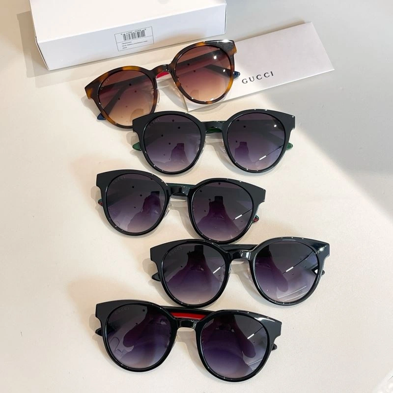 Gucci Sunglasses Durable 280052