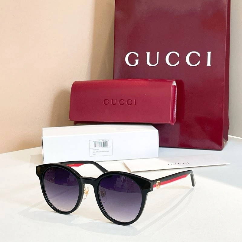Gucci Sunglasses Durable 280052