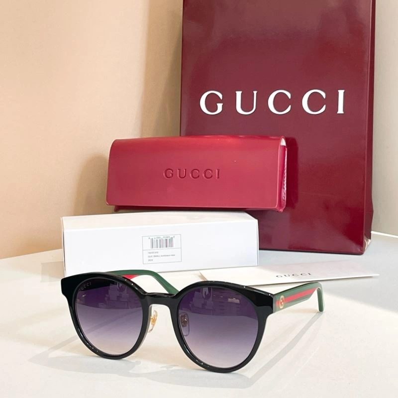 Gucci Sunglasses Durable 280052