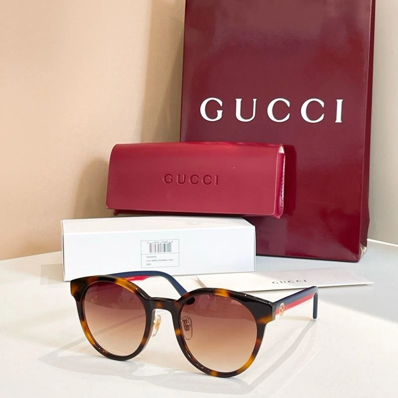Gucci Sunglasses Durable 280052