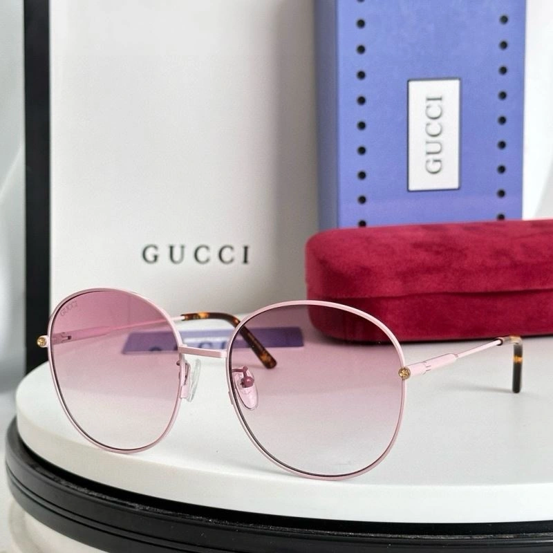 Gucci Sunglasses Breathable 280070