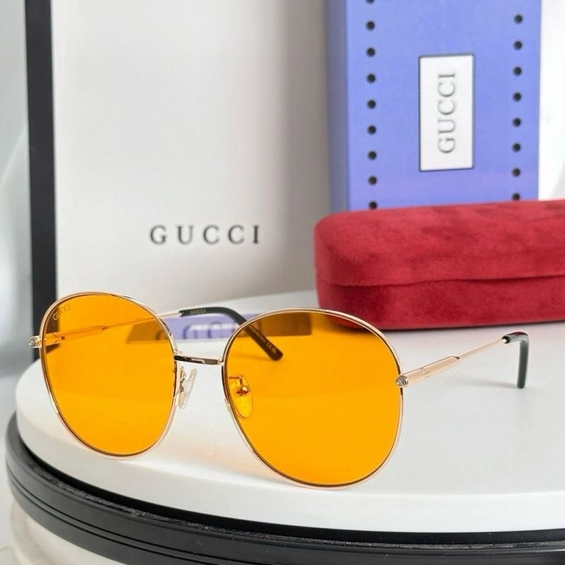 Gucci Sunglasses Breathable 280070
