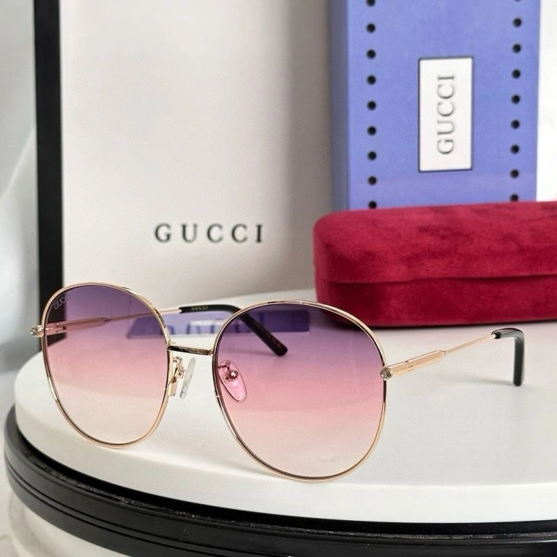 Gucci Sunglasses Breathable 280070