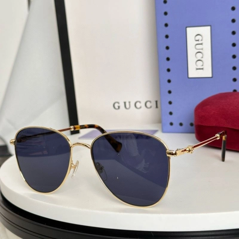 Gucci Sunglasses Functional 280044