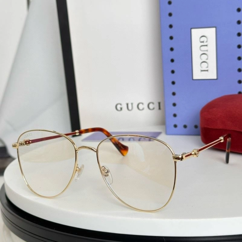 Bold Gucci Sunglasses 280060