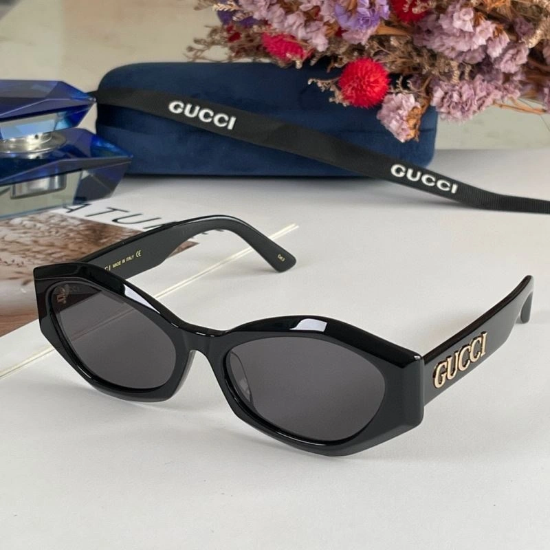 Unisex Gucci Sunglasses 280046
