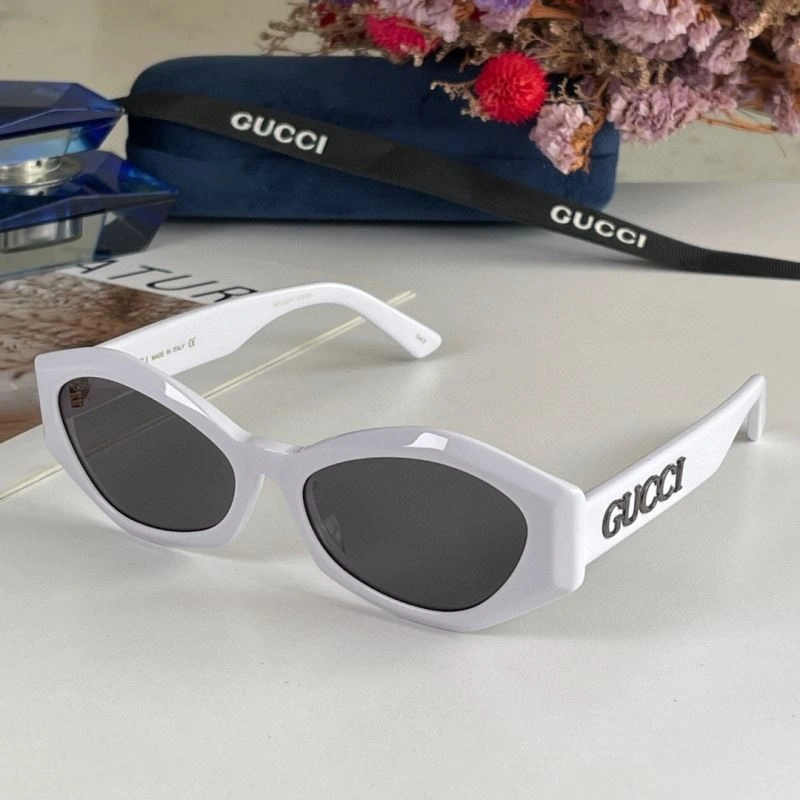 Unisex Gucci Sunglasses 280046