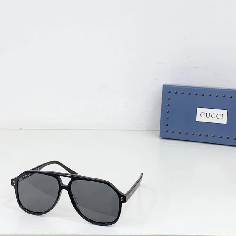 Gucci Sunglasses Premium 280066