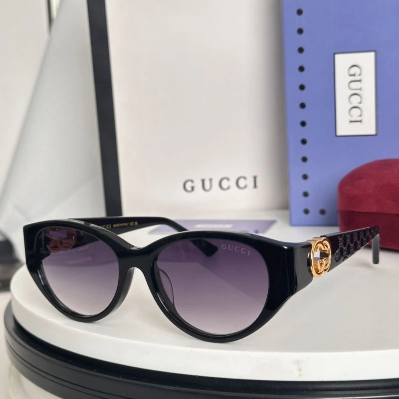 Gucci Sunglasses Classic 280067